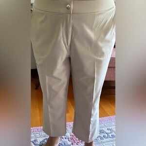 Crop pants cream color Weekends by Chico’s New WOT